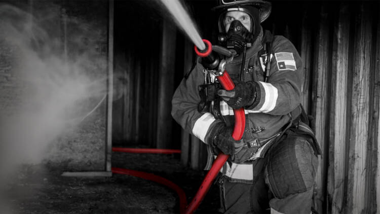 MTL2026 LPX Firefighterandhisnozzle